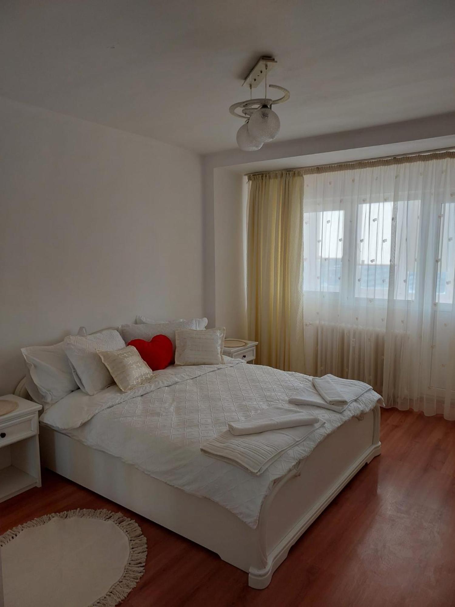 Panorama Mega Apartament Pantelimon Бухарест Экстерьер фото