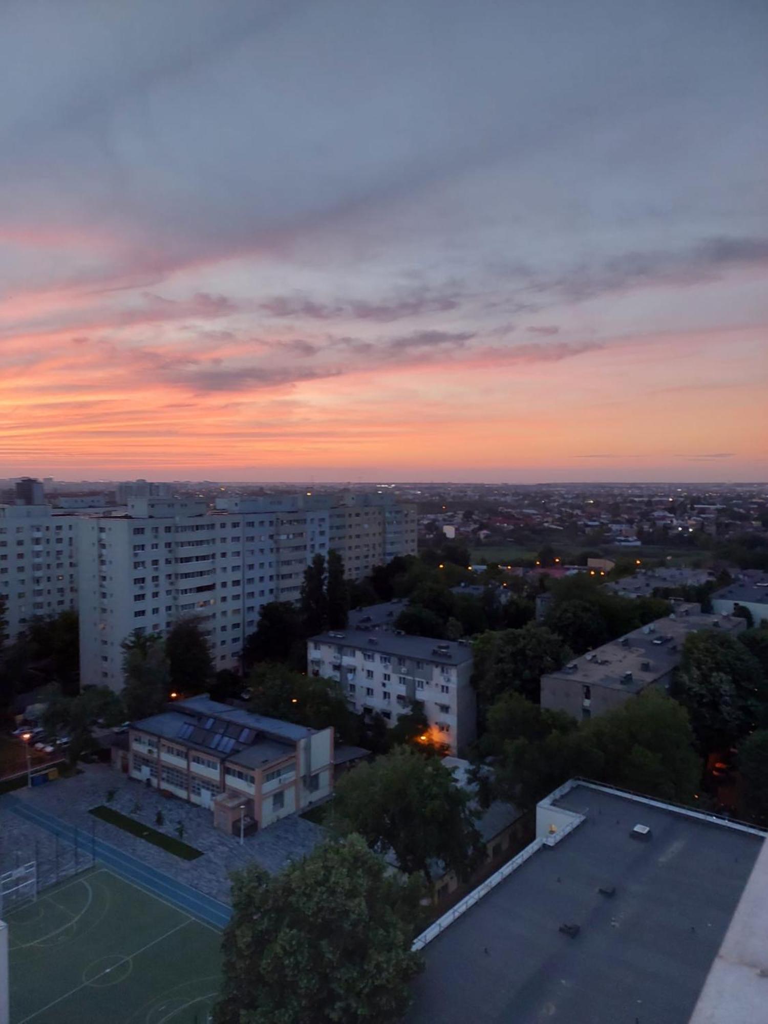 Panorama Mega Apartament Pantelimon Бухарест Экстерьер фото