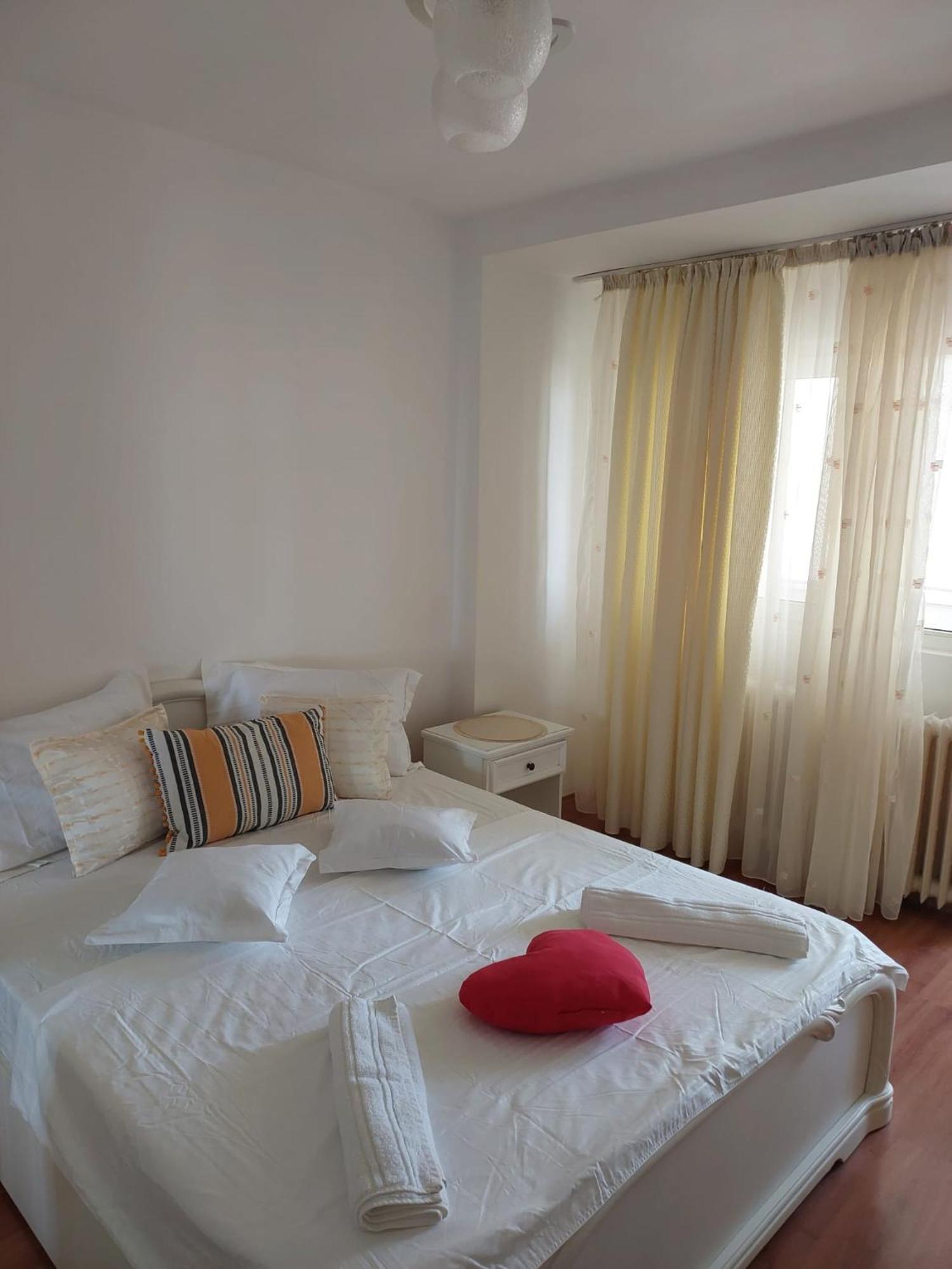 Panorama Mega Apartament Pantelimon Бухарест Экстерьер фото